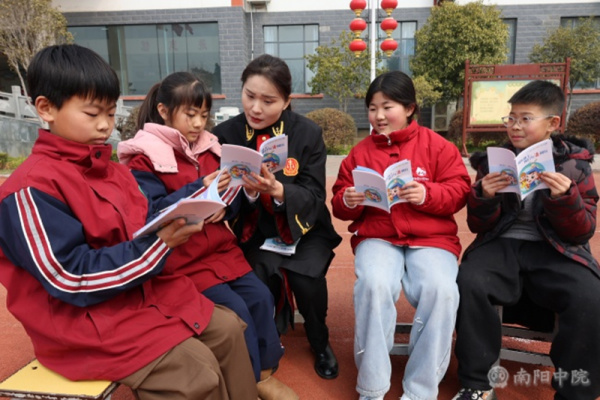 微光守正义 | 杨婷婷：以法治之光照亮成长之路